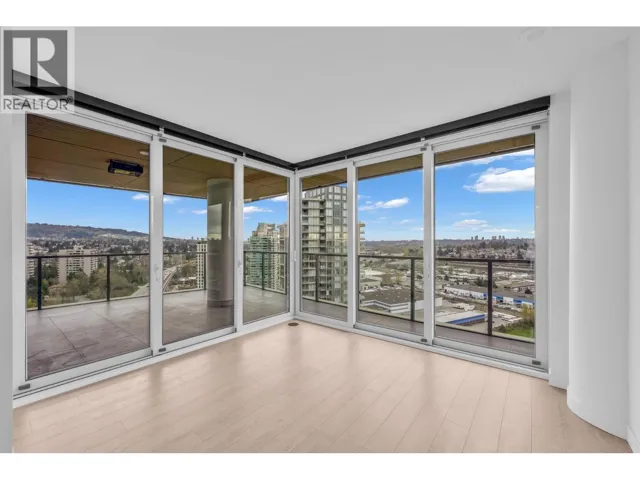 18xx 4890 LOUGHEED HIGHWAY, Burnaby, British Columbia V5C0N2