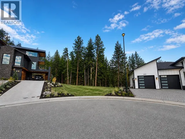 6051 Gerrie Road, Peachland, British Columbia V0H1X4