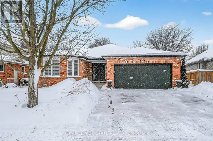 90 KORTRIGHT ROAD E, Guelph (Kortright East), Ontario N1G4N8