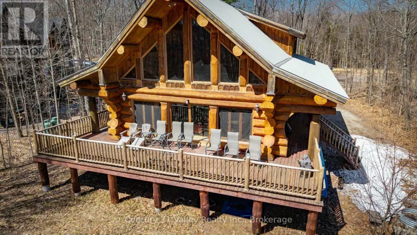 42 CRESTVIEW DRIVE, Greater Madawaska, Ontario K0J1H0