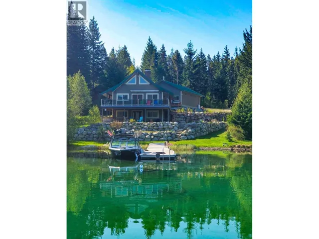 7068 GUN LAKE WEST Road, Gold Bridge, British Columbia V0K1P0