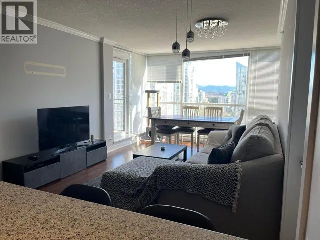 27XX 2978 GLEN DRIVE, Coquitlam, British Columbia V3B0C3