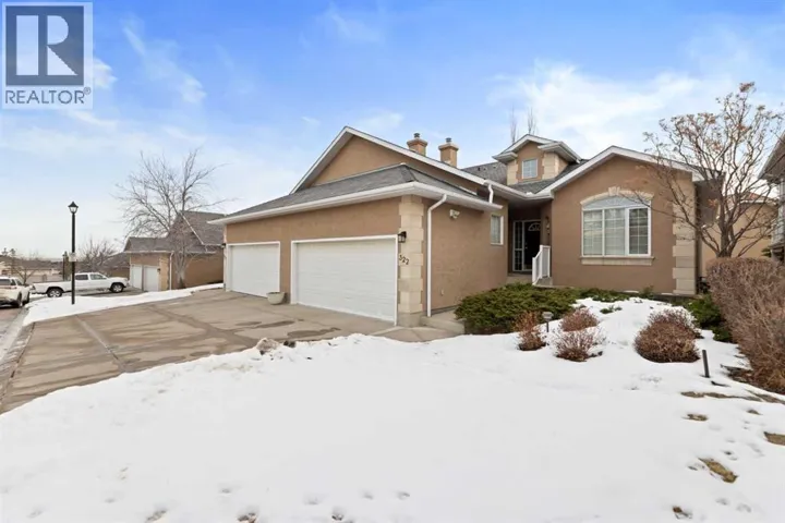 322 Signature Court SW, Calgary, Alberta T3H3H9