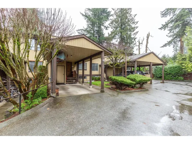 40 2998 MOUAT DRIVE, Abbotsford, British Columbia V2T4E6