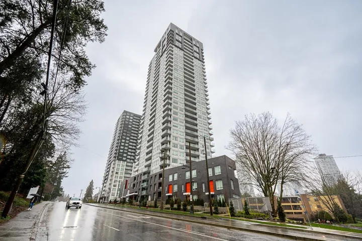 708 13387 OLD YALE ROAD, Surrey, British Columbia V3T0V6