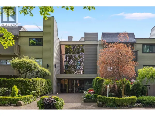 207 1424 WALNUT STREET, Vancouver, British Columbia V6J3R3