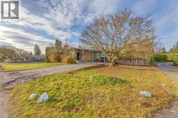 11939 DOVER STREET, Maple Ridge, British Columbia V2X5P6