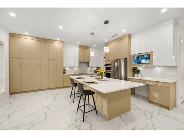 11481 138A STREET, Surrey, British Columbia V3R0J3