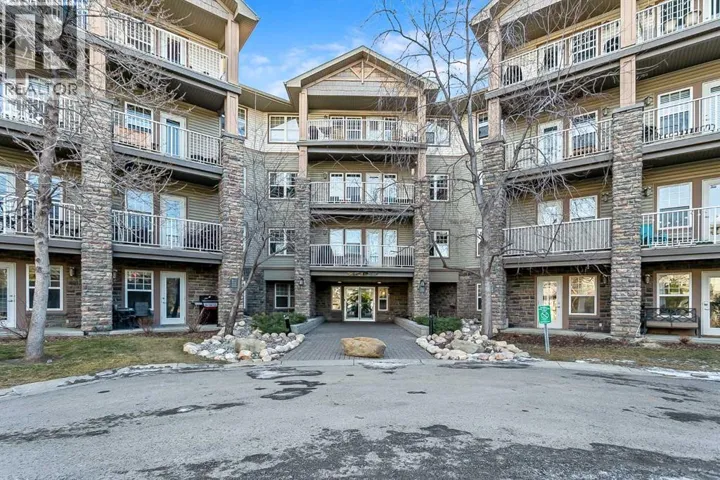 102, 1414 17 Street SE, Calgary, Alberta T2G5S6