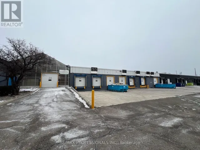 A - 130 NORTH QUEEN STREET, Toronto (Islington-City Centre West), Ontario M8Z2E4
