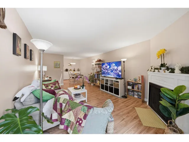 311 9682 134 STREET, Surrey, British Columbia V3T5L6