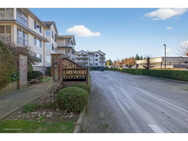 312 2491 GLADWIN ROAD, Abbotsford, British Columbia V2T3N8