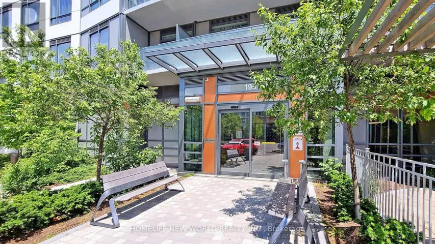 1502 - 195 BONIS AVENUE, Toronto (Tam O'Shanter-Sullivan), Ontario M1T0A5