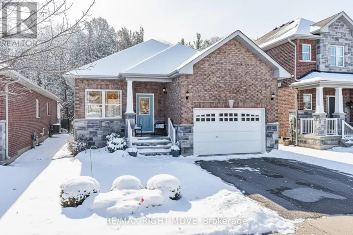 2997 STONE RIDGE BOULEVARD, Orillia, Ontario L3V8J5