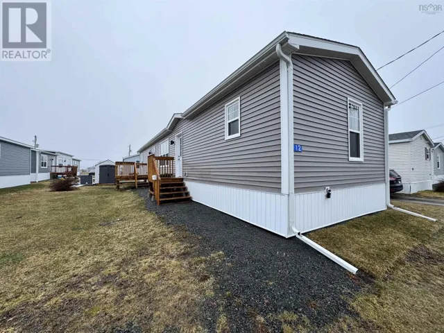 12 Christopher Avenue, Mount Uniacke, Nova Scotia B0N1Z0