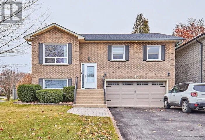 40 WAYWELL STREET, Whitby (Pringle Creek), Ontario L1N8N9
