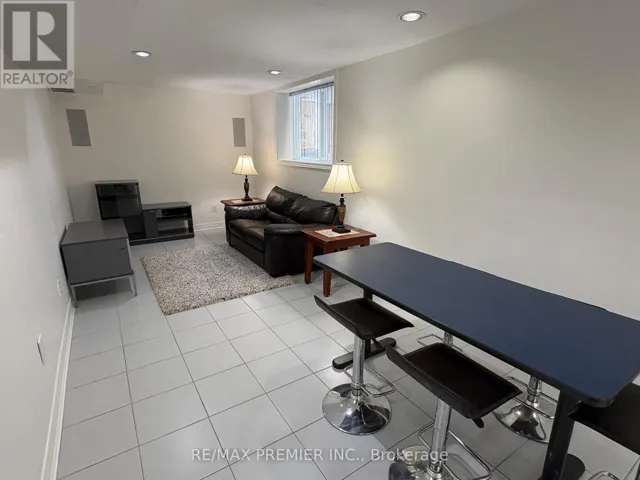 BSMT - 126 PIONEER LANE, Vaughan (East Woodbridge), Ontario L4L2J1