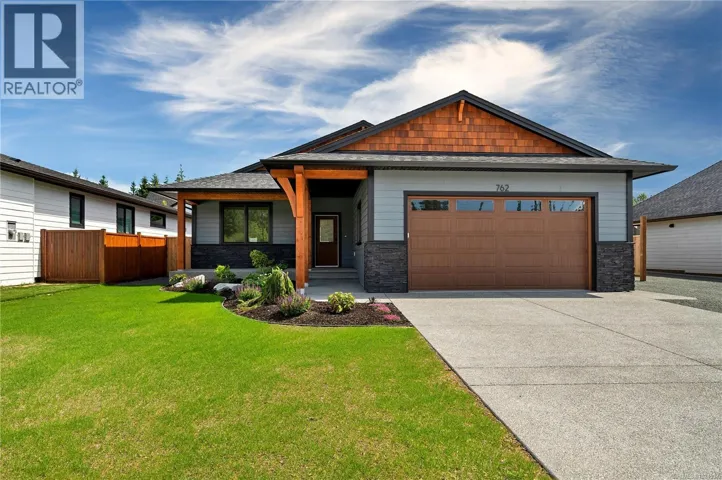 762 Sitka St, Campbell River, British Columbia V9H0G4