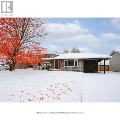 112 ADELAIDE STREET N, Kawartha Lakes (Lindsay), Ontario K9V4L9