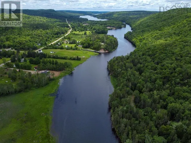 18 West Side Road, Country Harbour, Nova Scotia B0H1J0