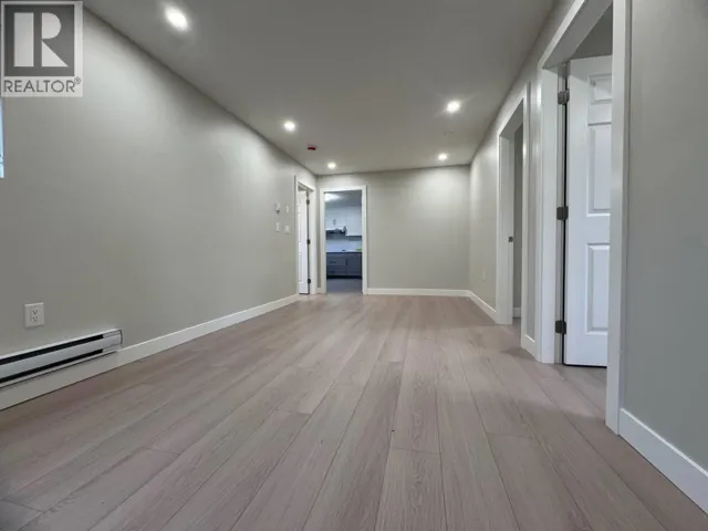 6869 GLADSTONE STREET, Vancouver, British Columbia V5P4G3