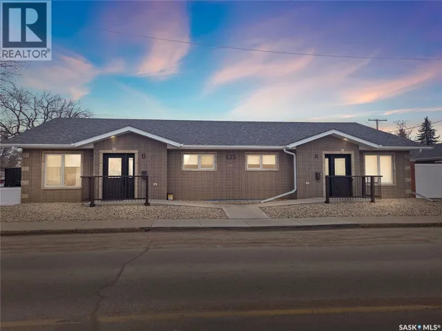 A&B 125 2nd AVENUE NE, Moose Jaw, Saskatchewan S6H2A2