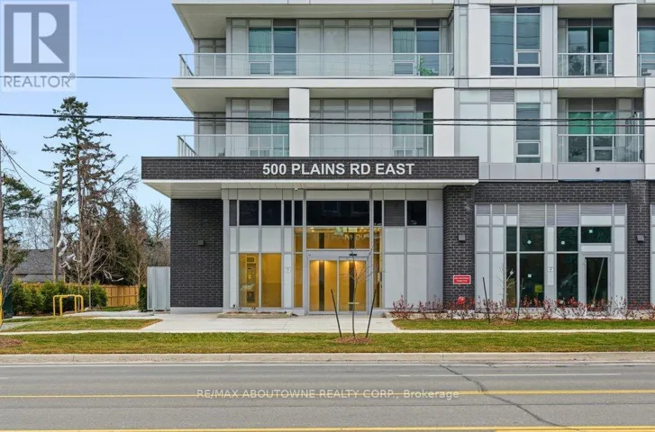 PH3 - 500 PLAINS ROAD E, Burlington (LaSalle), Ontario L7T0C8
