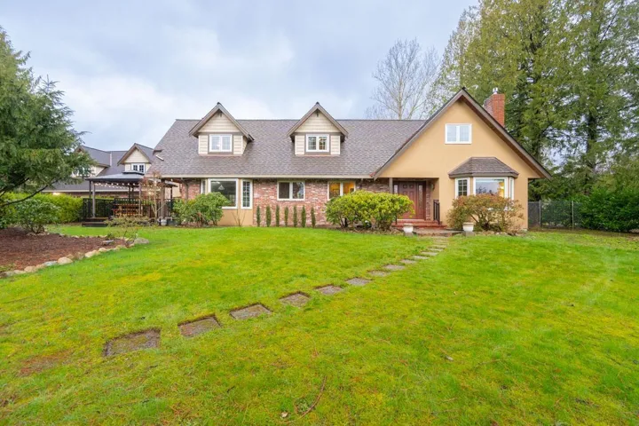 25243 68 AVENUE, Langley, British Columbia V4W1T9