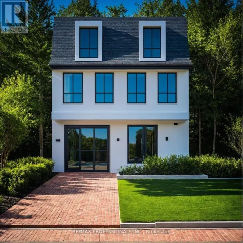 96 DUNEDIN DRIVE, Toronto (Kingsway South), Ontario M8X2K5