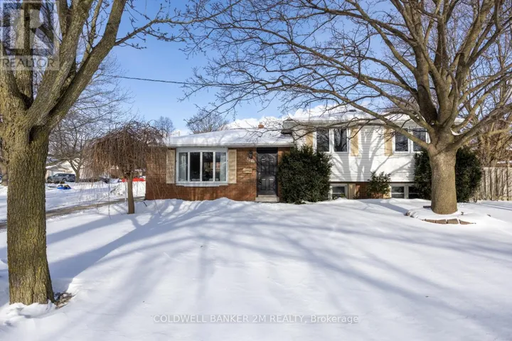 1076 CAROLYN AVENUE, Oshawa (Donevan), Ontario L1H2Y5