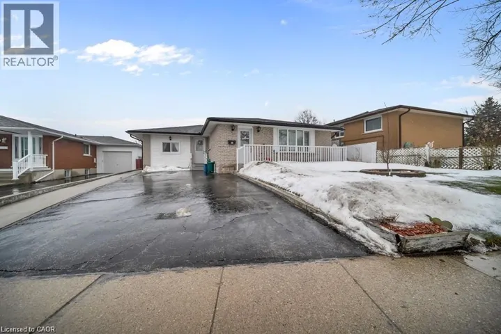 15 ANDERSON Drive, Cambridge, Ontario N1R6E6