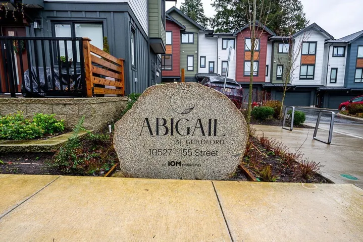 14 10527 155 STREET, Surrey, British Columbia V3R0S1