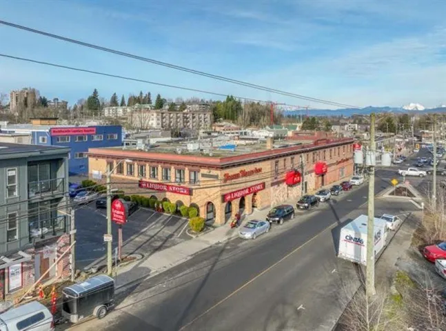 104 33790 ESSENDENE AVENUE, Abbotsford, British Columbia V2S2H2
