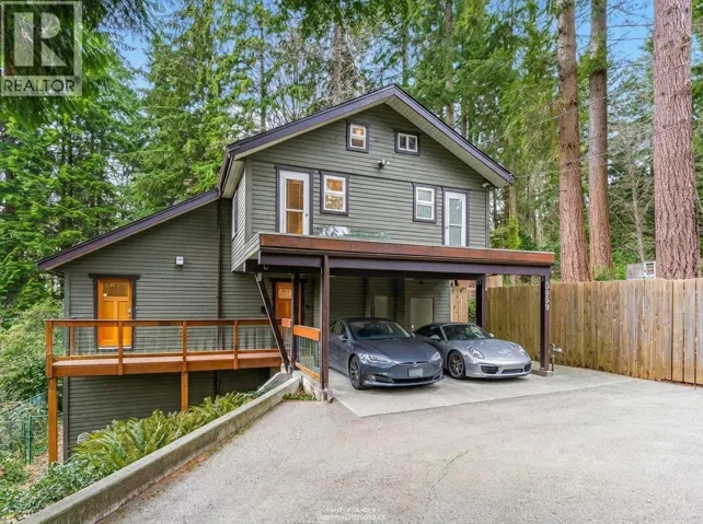 3859 CALDER AVENUE, North Vancouver, British Columbia V7N3S4