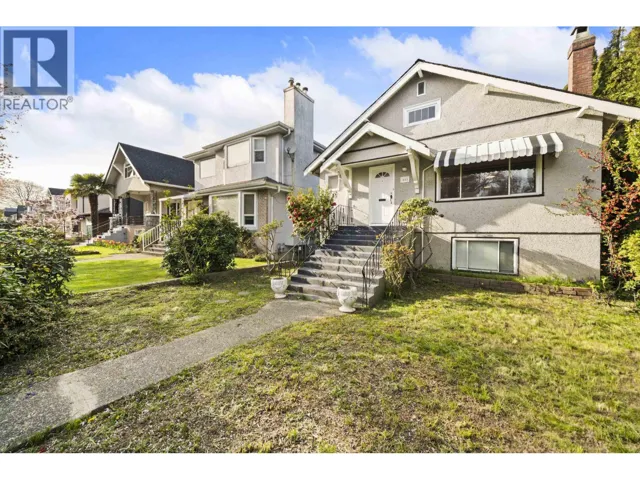 555 W 19TH AVENUE, Vancouver, British Columbia V5Z1W8