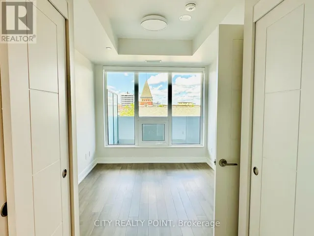 1011 - 2525 BATHURST STREET, Toronto (Forest Hill North), Ontario M6B2Y9