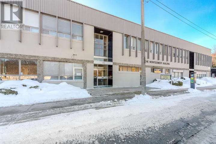 203 - 3269 BLOOR STREET W, Toronto (Stonegate-Queensway), Ontario M8Z4B2