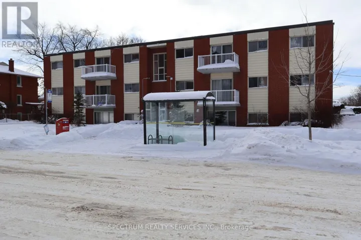 3 - 357 CONNAUGHT STREET, Kitchener, Ontario N2C1B9
