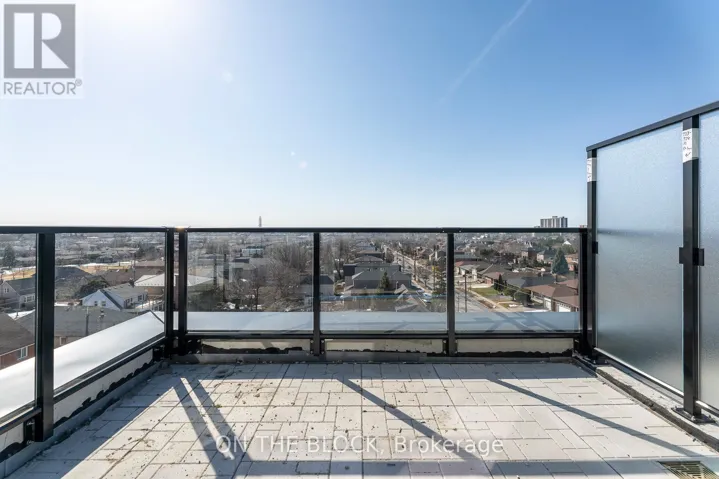 724 - 556 MARLEE AVENUE, Toronto (Yorkdale-Glen Park), Ontario M6B0B1