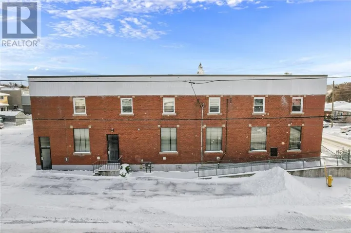 402 Frood Road, Sudbury, Ontario P3C4Z8