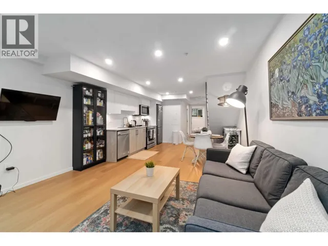 3623 RAE AVENUE, Vancouver, British Columbia V5R2P6