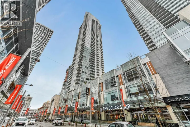 1903 4670 ASSEMBLY WAY, Burnaby, British Columbia V5H0H3