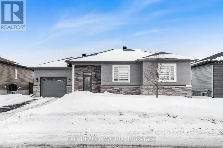 680 ROXANE CRESCENT, Hawkesbury, Ontario K6A3W8