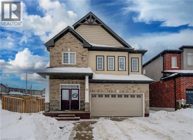 82 CASTLEBAY Street, Kitchener, Ontario N2R1W6