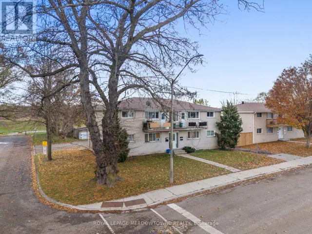 94 SIXTH AVENUE, Brantford, Ontario N3S1B2