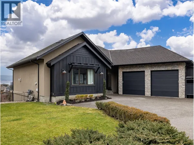 509 Caramillo Court, Kelowna, British Columbia V1V2K9