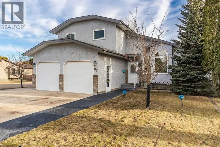 87 Prairie Drive NE, Medicine Hat, Alberta T1C1R3