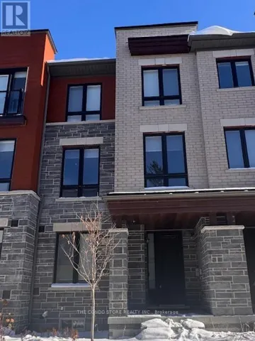 23 STEAMBOAT WAY, Whitby (Port Whitby), Ontario L1N0M6