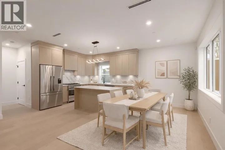 1 3506 E PENDER STREET, Vancouver, British Columbia V5K2E3