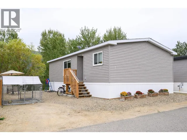 235 AYLMER Road Unit# 3, Chase, British Columbia V0E1M0